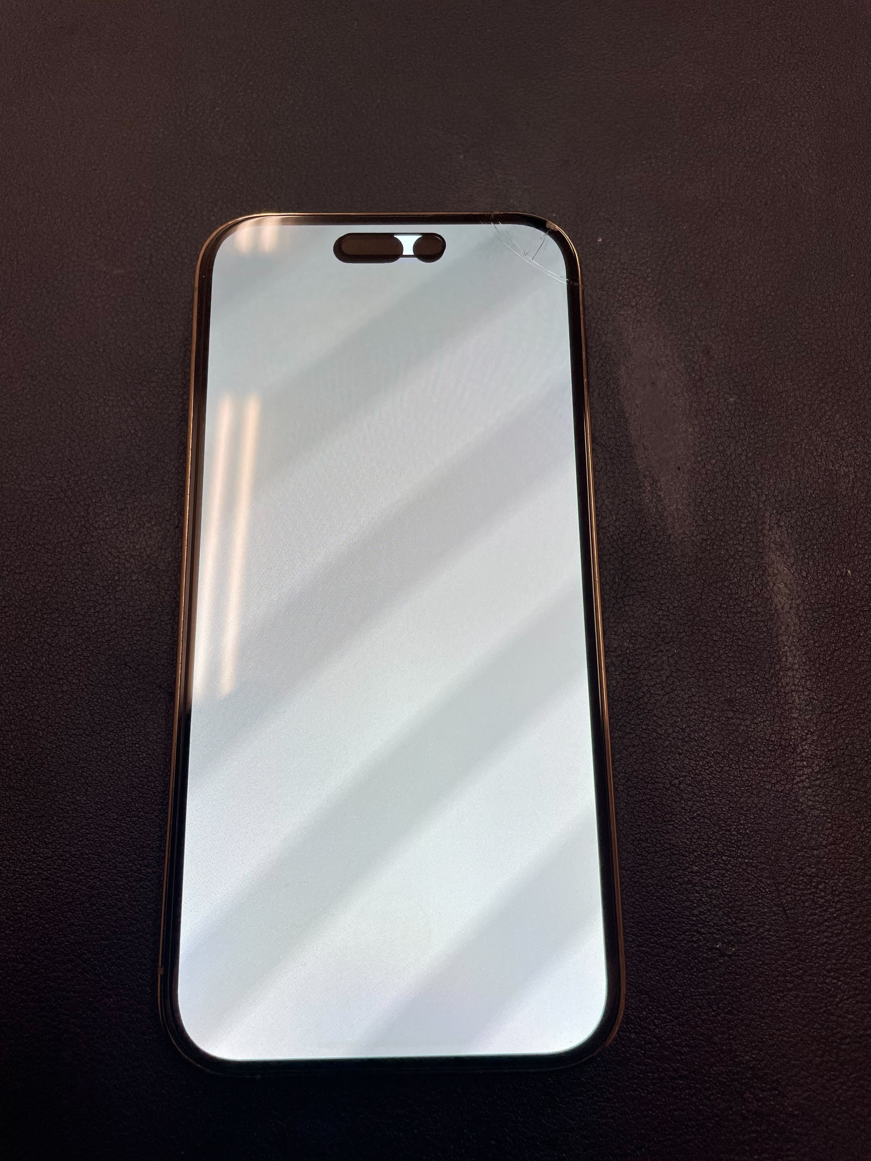 豊川市でiPhone14 Proの液晶不良修理ならまちスマ豊川店へ】画面が